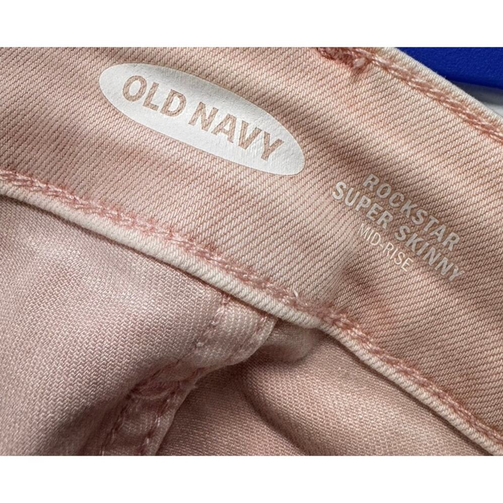 Old Navy Rockstar Size 6 Super Skinny Mid Rise Pink Distressed - Picture 3 of 10